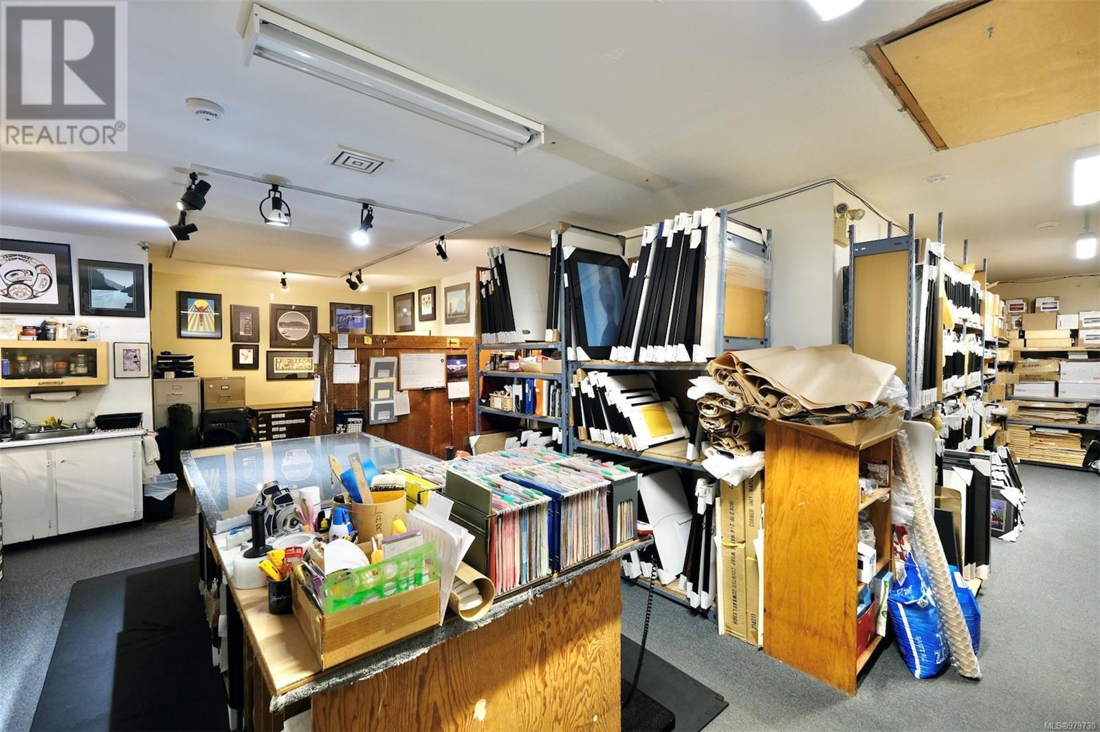 350 Campbell St, Tofino