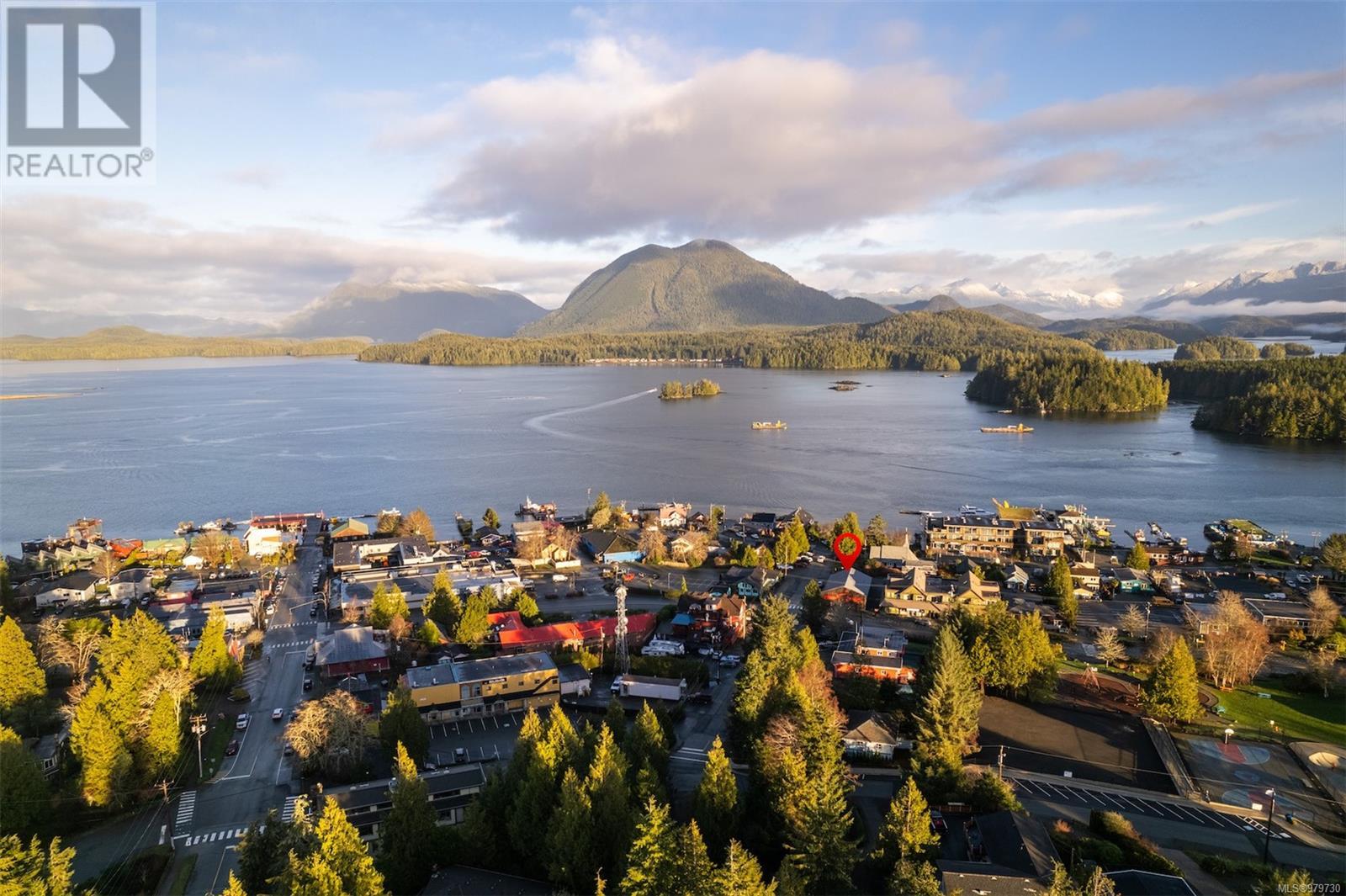 350 Campbell St, Tofino