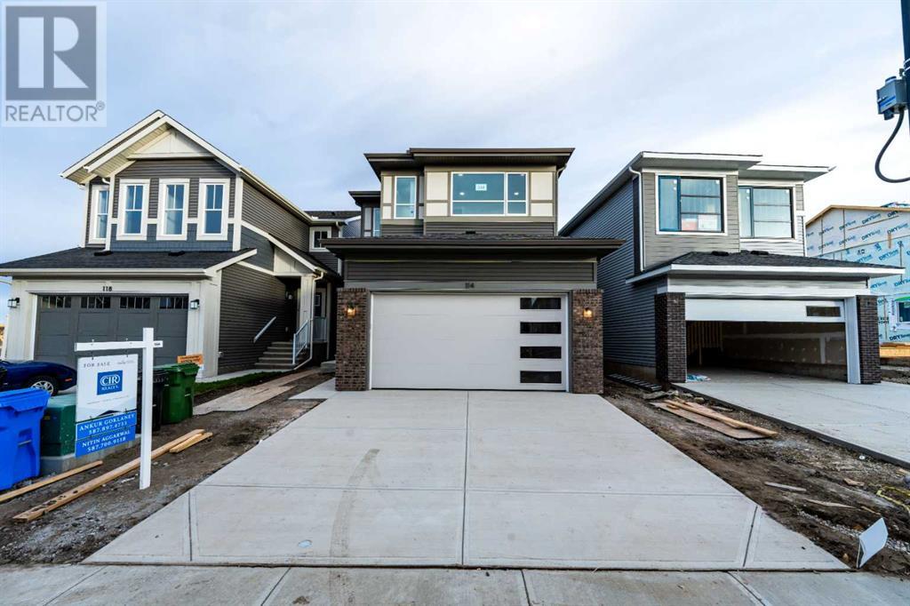 114 FINCH Gardens SE, Calgary, Alberta