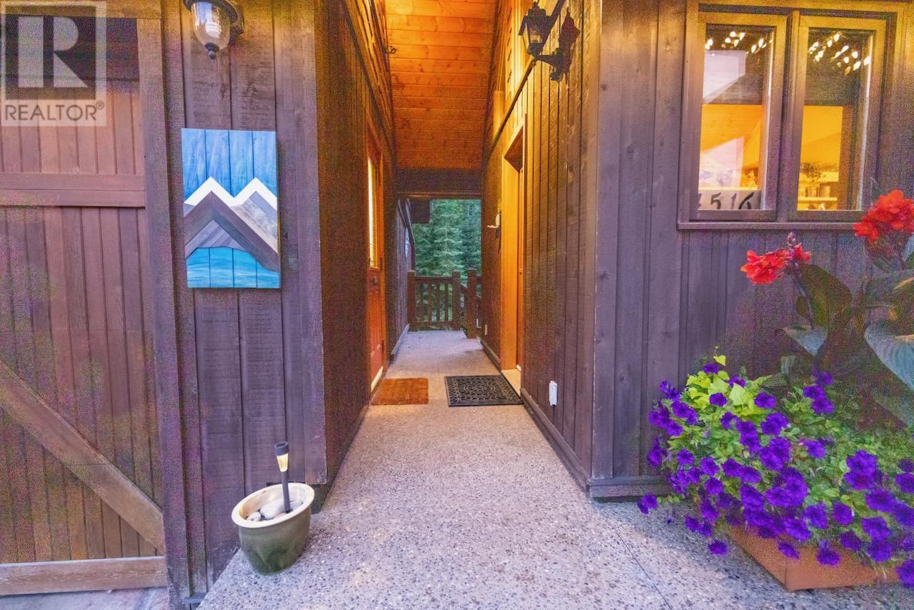 4516 TIMBERLINE Crescent, Fernie