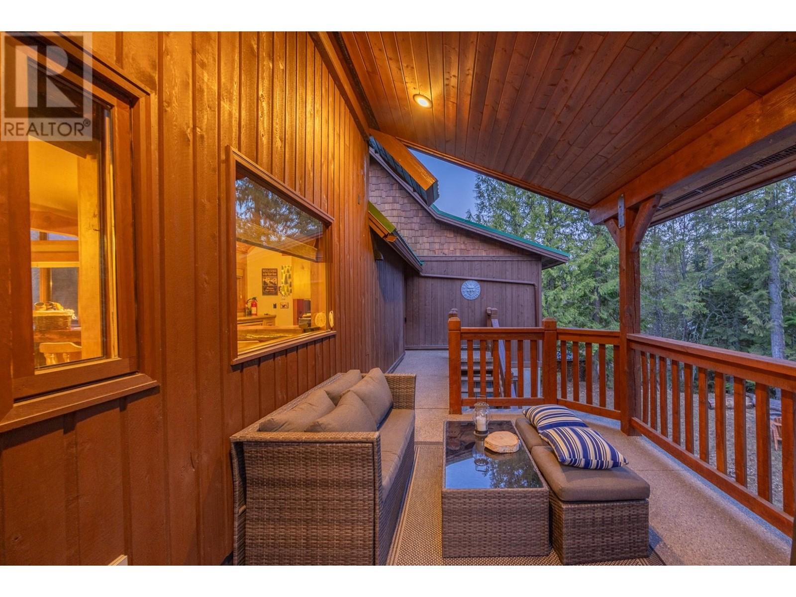 4516 TIMBERLINE Crescent, Fernie