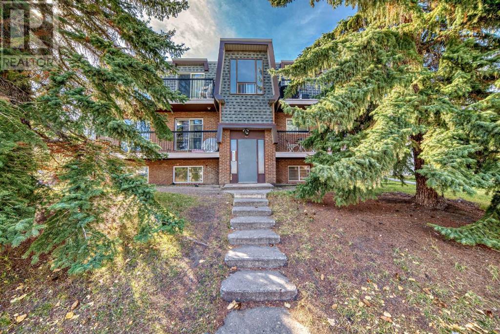 101, 427 Huntsville Crescent NW, Calgary, Alberta