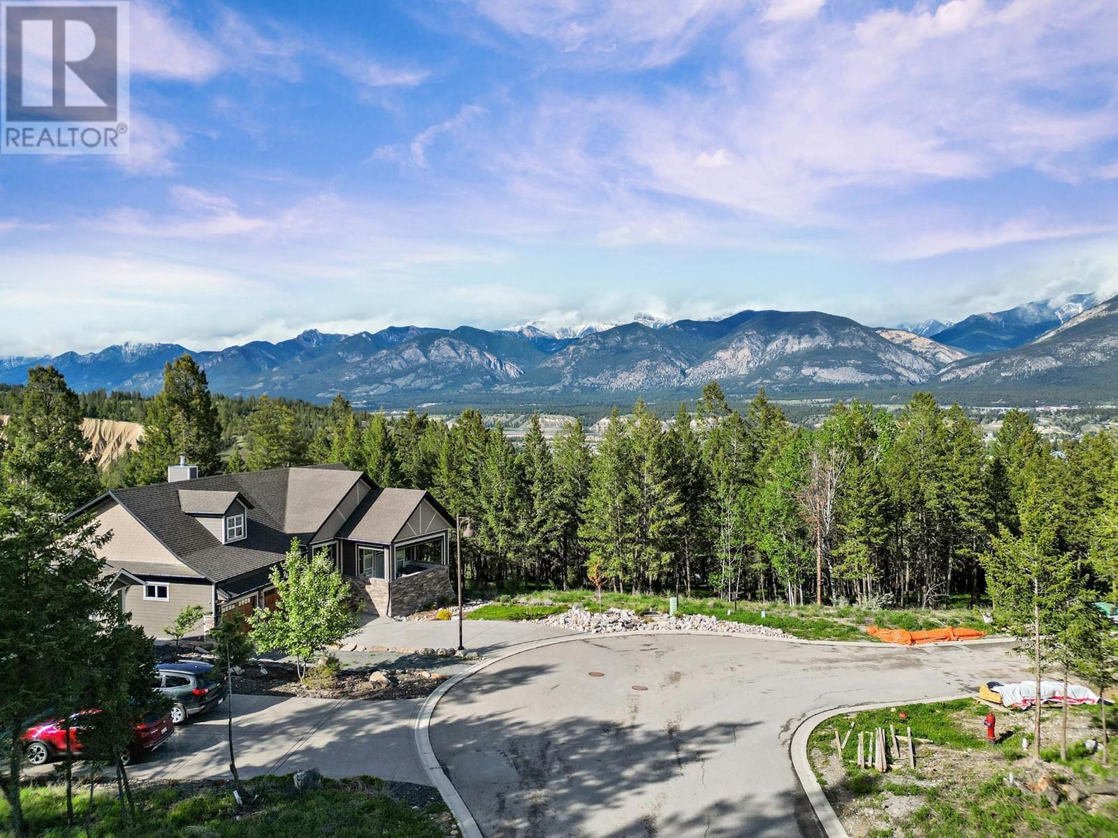 Photo 10 of 1926 Pineridge Mountain Link, Invermere BC