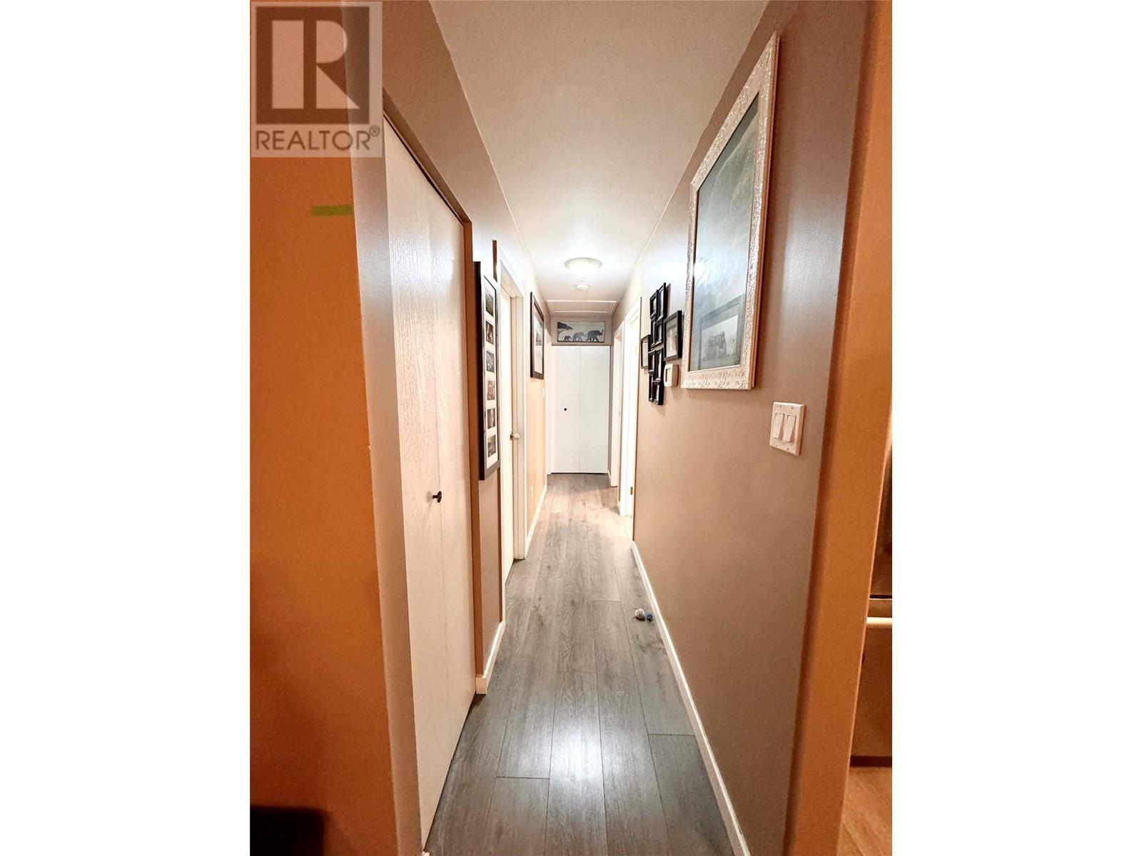 2137 PRIEST Avenue - 12