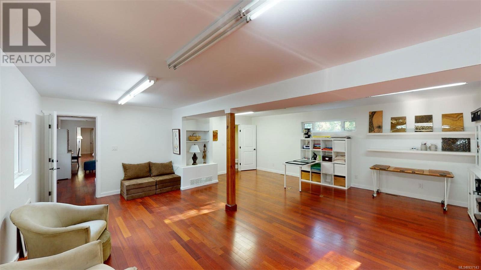 9891 Spalding Road, Pender Island