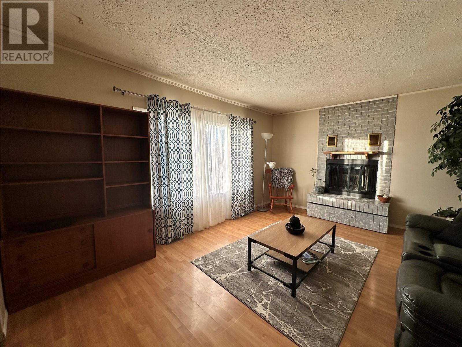 416 100A Avenue, Dawson Creek