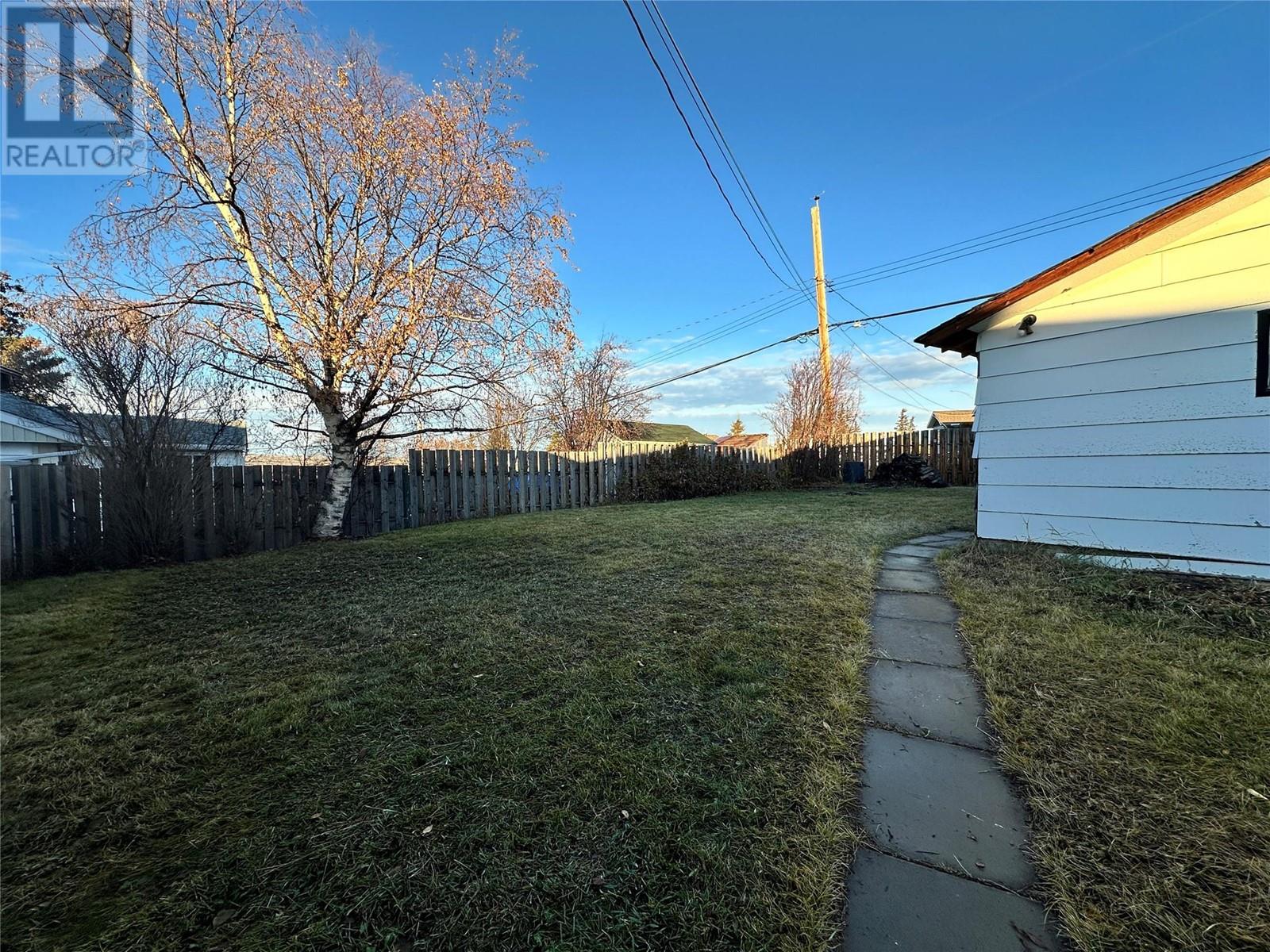416 100A Avenue, Dawson Creek