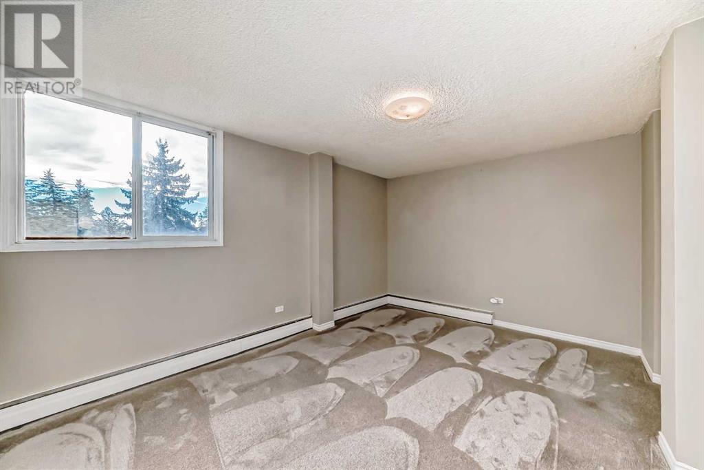 Single Family House Low rise for Sale in   Cedar Crescent SW Spruce Cliff Calgary 