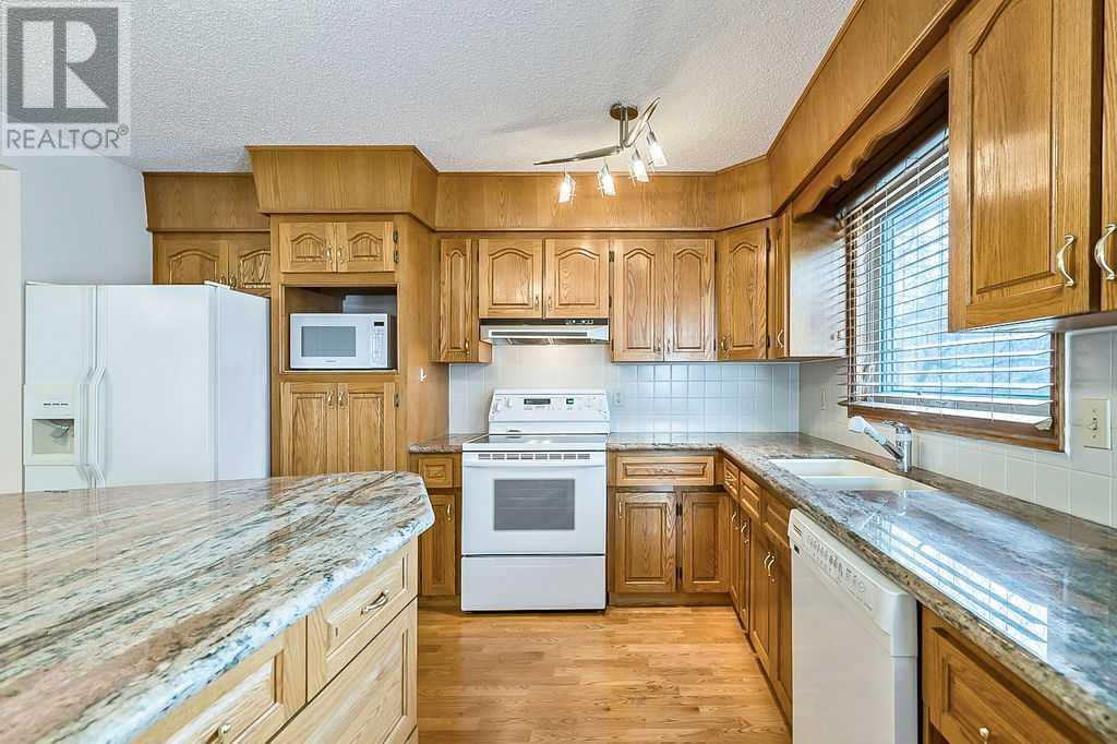 Single Family House Bungalow for Sale in  Catalina Boulevard NE Monterey Park Calgary 