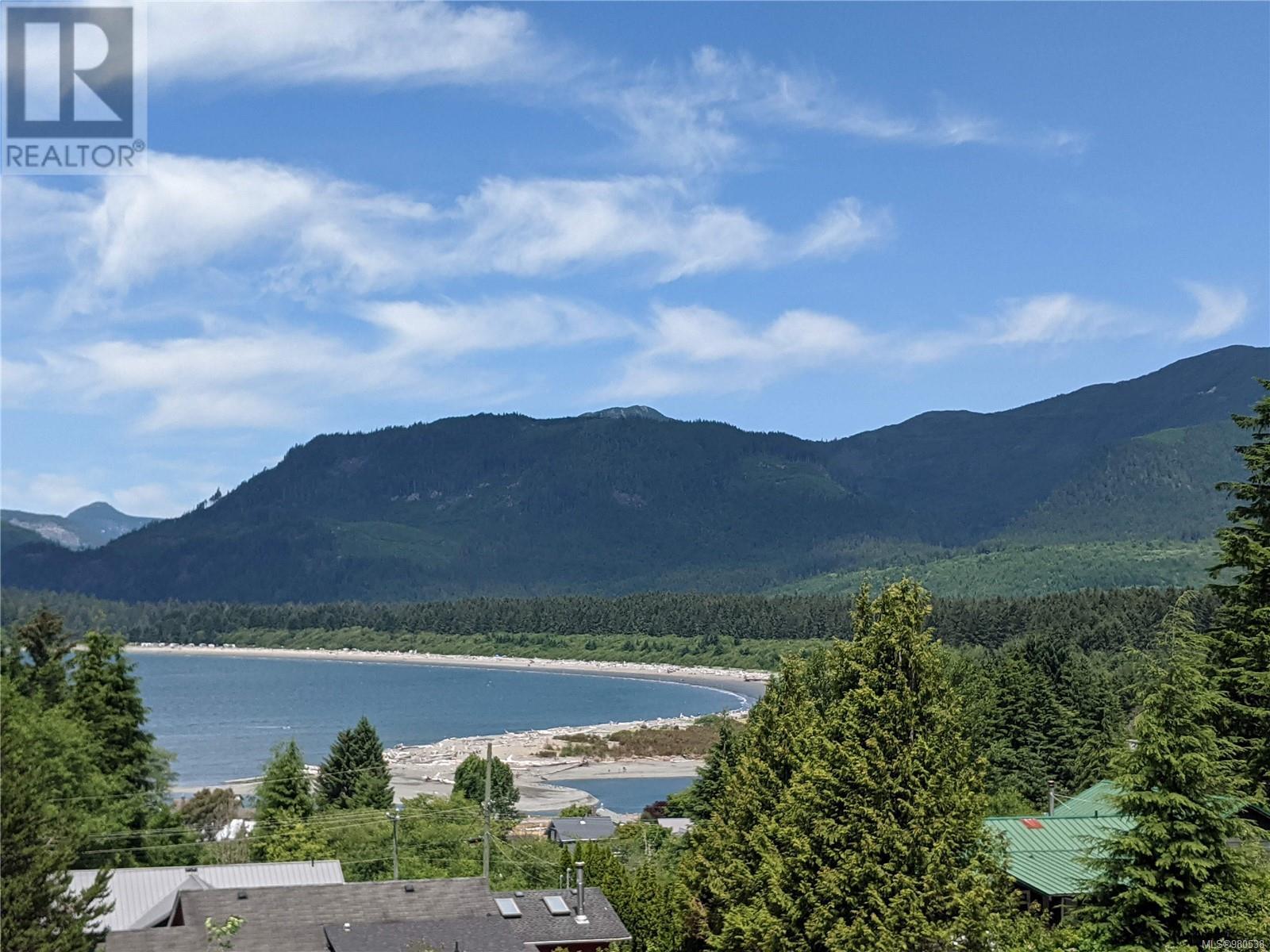 SL 3 Beachview Drive, Port Renfrew