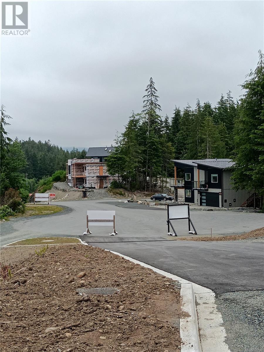 Photo 4 of Sl 4 Beachview Dr, Port Renfrew BC