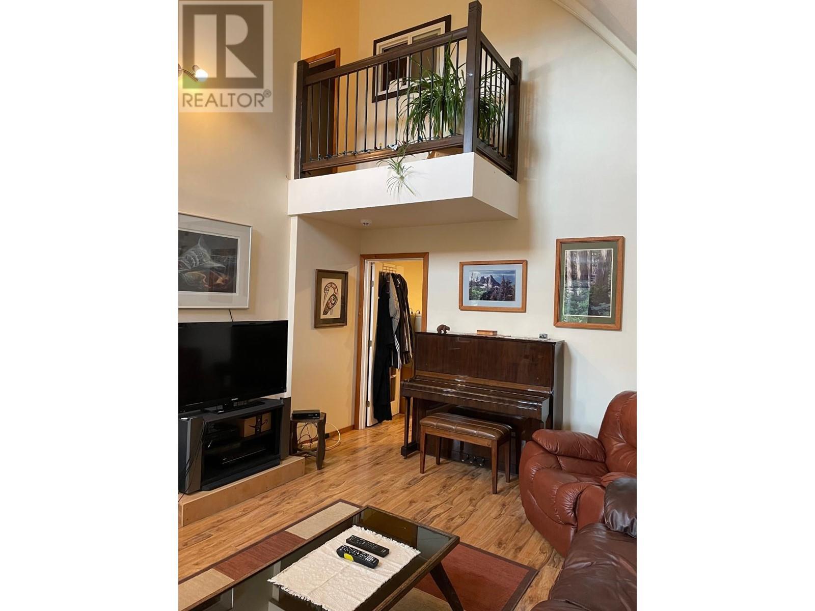 1910 HULME CREEK Road, Rock Creek