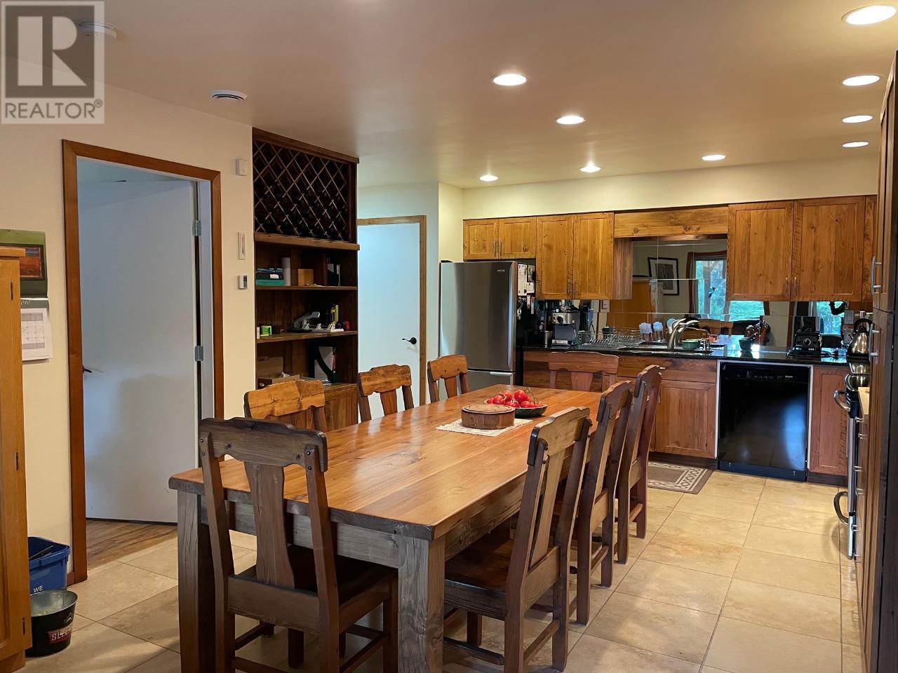 1910 HULME CREEK Road, Rock Creek