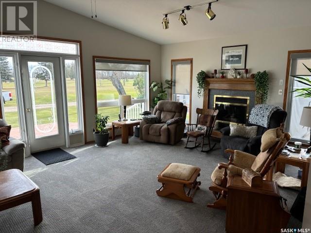 Photo 18 of 142 Coronation Drive, Canora SK