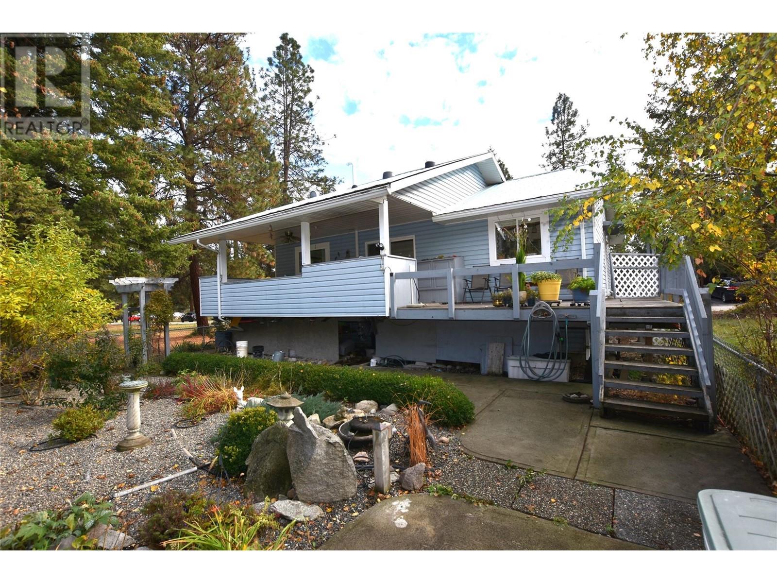  415 Hummingbird Avenue, Vernon