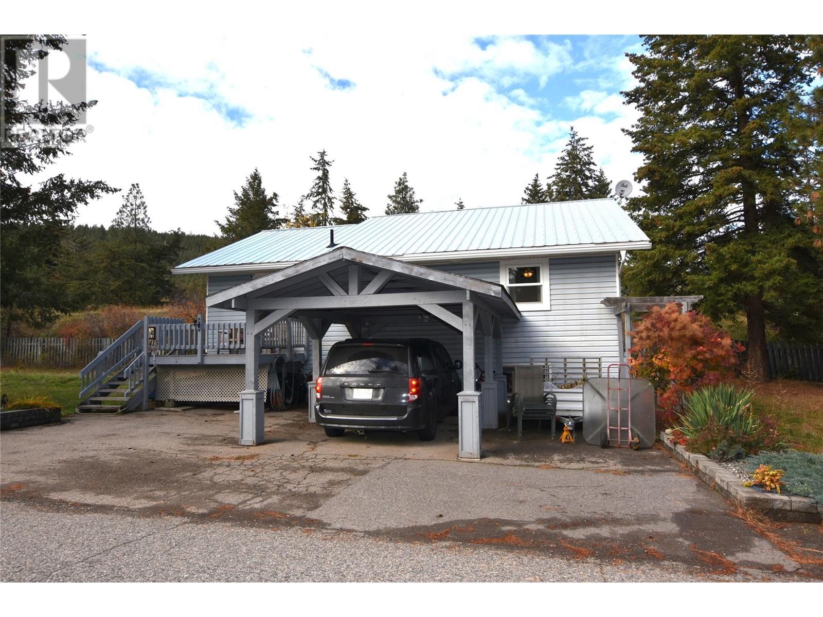  415 Hummingbird Avenue, Vernon