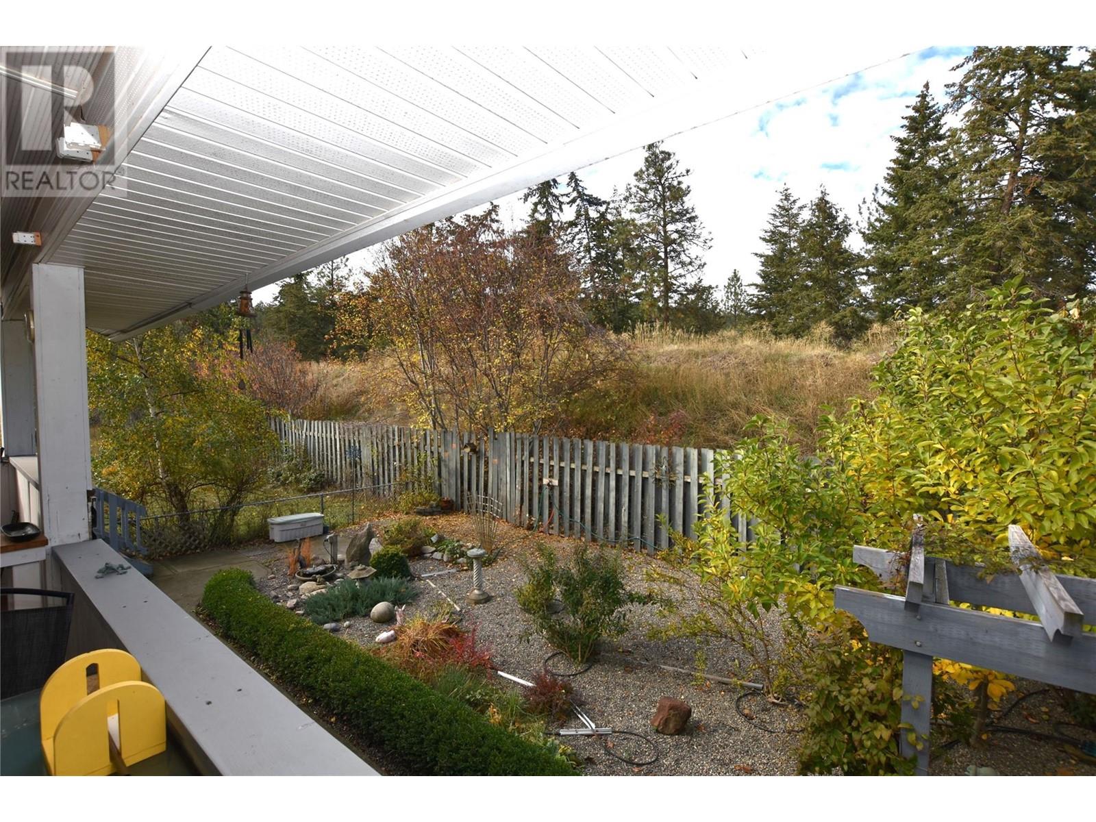  415 Hummingbird Avenue, Vernon