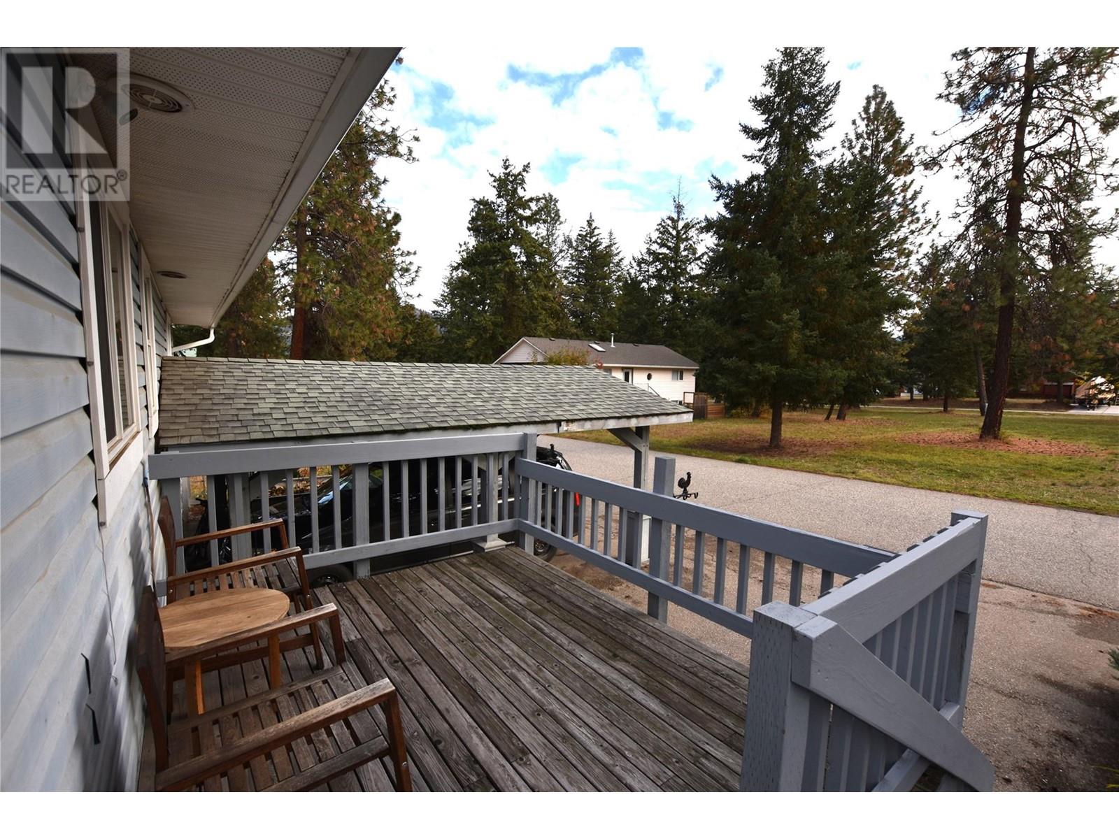  415 Hummingbird Avenue, Vernon