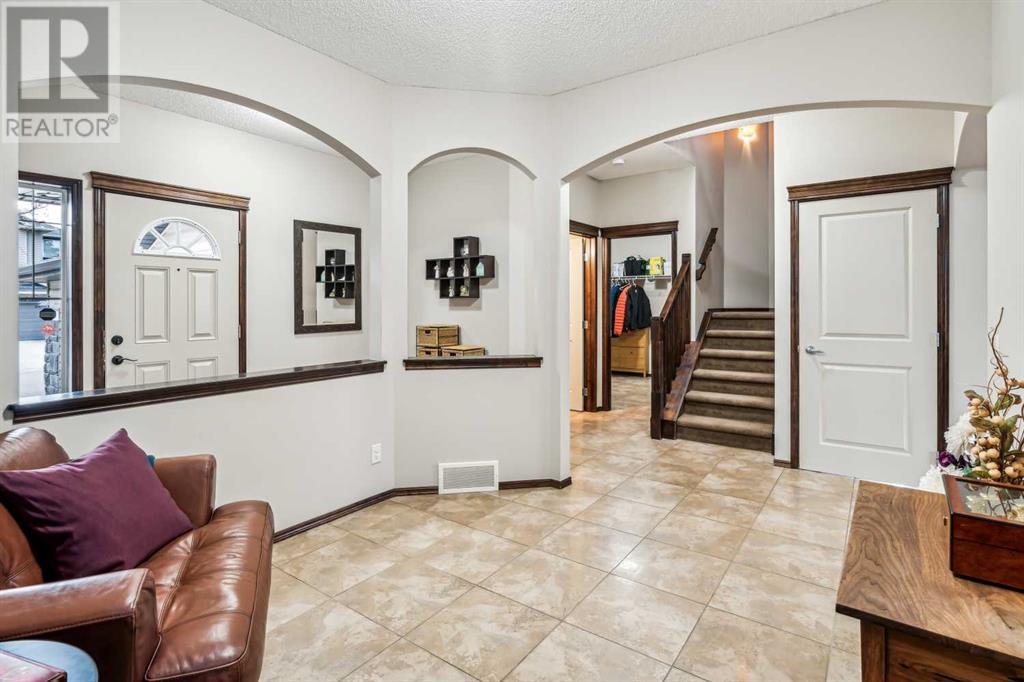 Single Family House for Sale in  Chapalina Mews SE Chaparral Calgary 