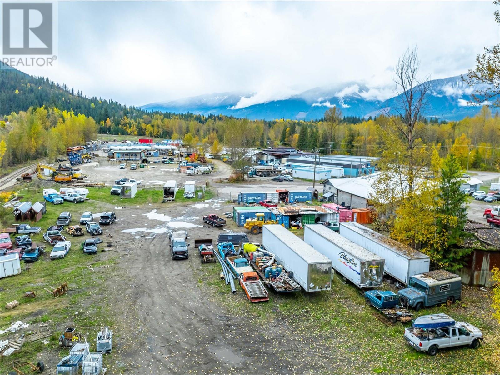 96 Macpherson Street, Revelstoke