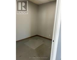 940 - 11 Innisfil Street, Barrie, ON L4N6S7 Photo 6