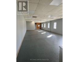 940 - 11 Innisfil Street, Barrie, ON L4N6S7 Photo 9