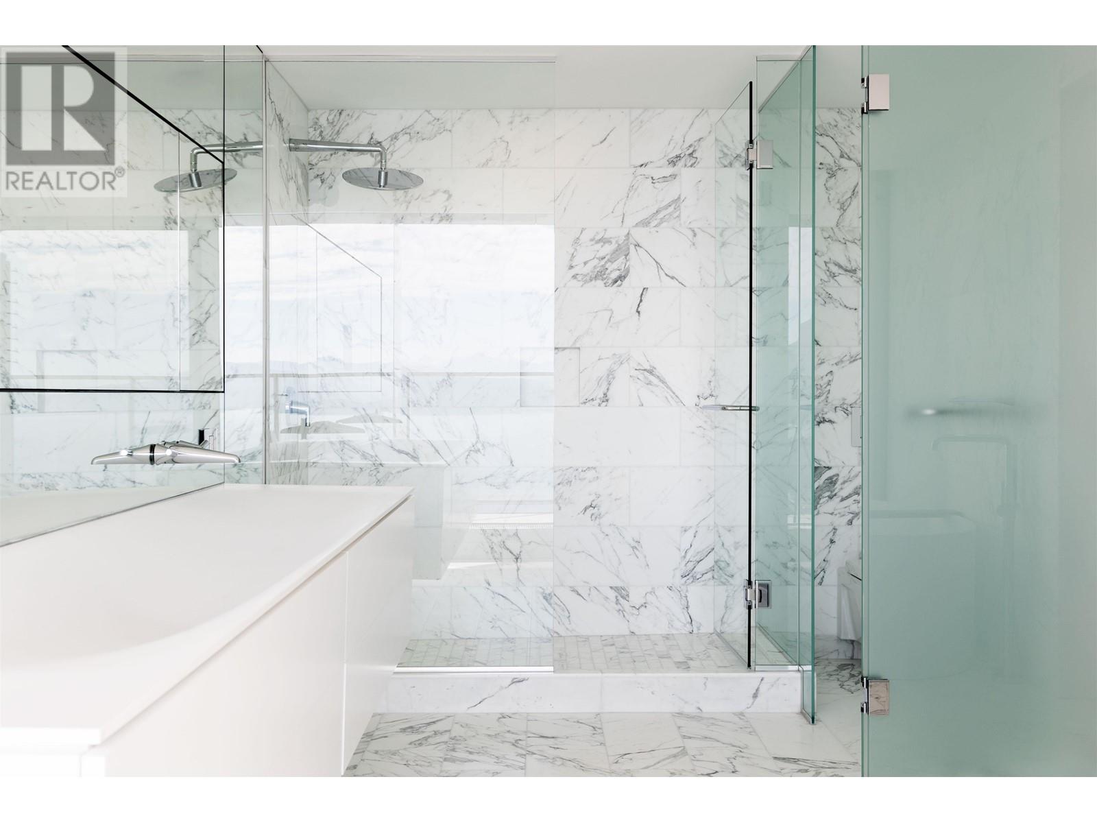 PH5 1480 HOWE STREET, Vancouver
