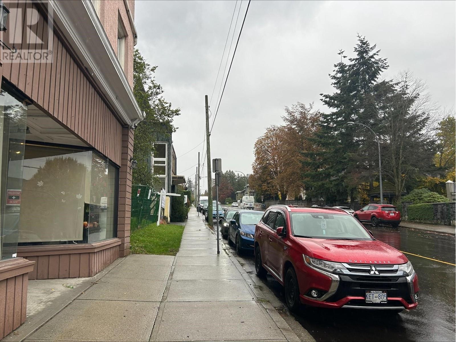 1113 SIXTH AVENUE - Photo 5 of 6, New Westminster, British Columbia