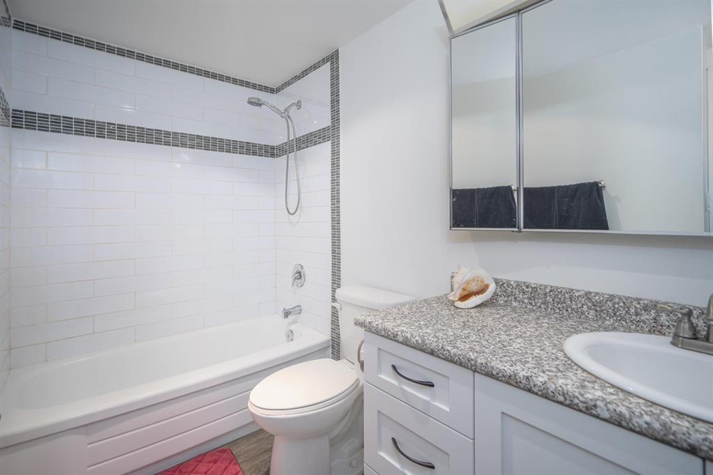 202 9175 MARY STREET, Chilliwack Proper West, Chilliwack real estate listing R2944223