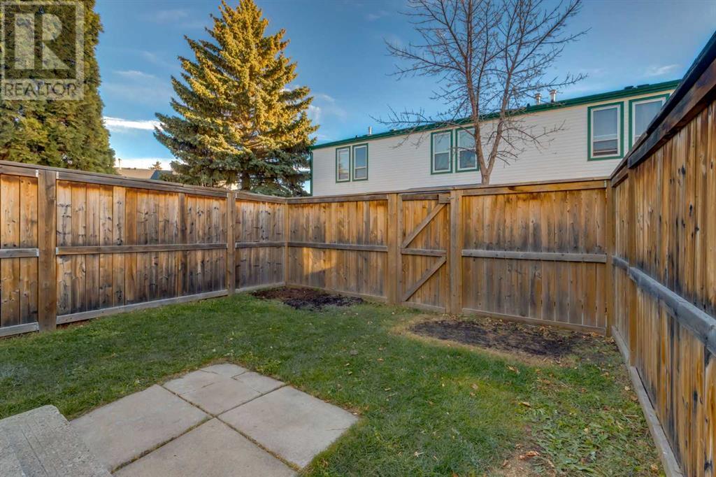 Single Family House for Sale in   Pennsylvania Road SE Penbrooke Meadows Calgary 