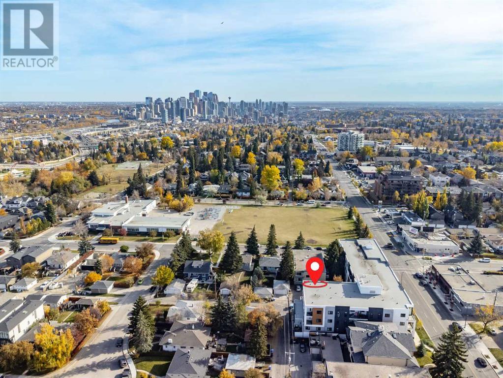 Single Family House for Sale in    Avenue SW Shaganappi Calgary 