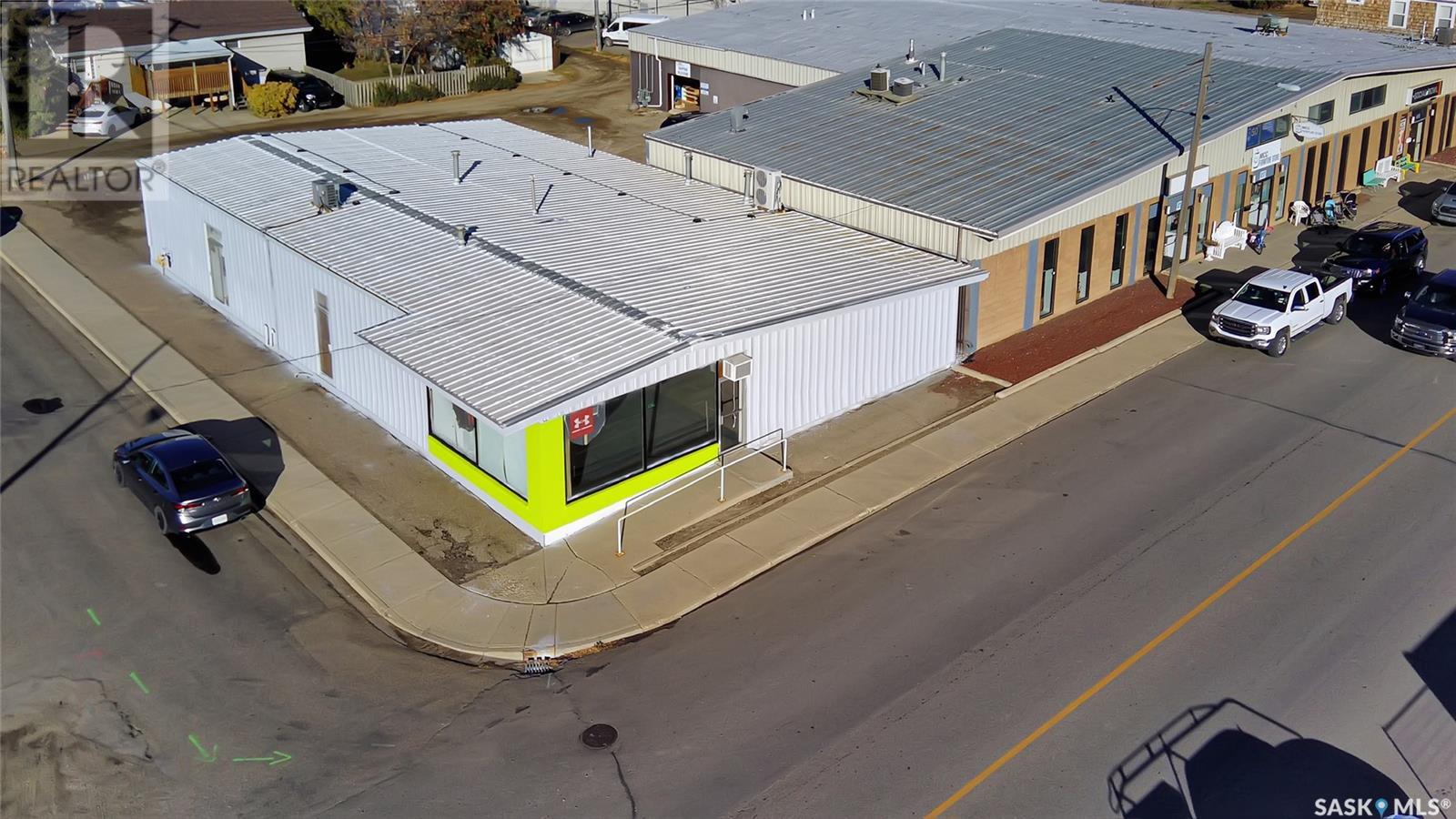 401 North Railway STREET E, Swift Current, Saskatchewan