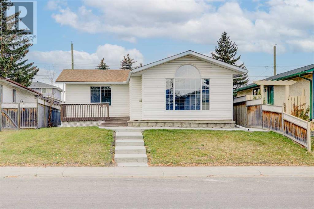 1435 42 Street NE, Calgary, Alberta