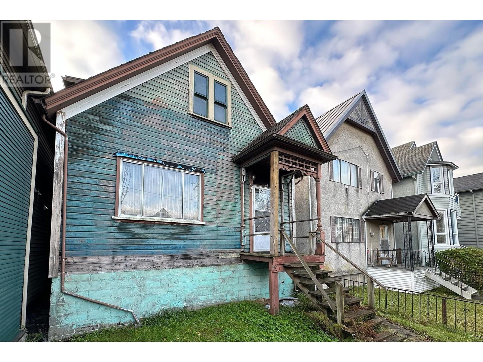 Photo 2 of 650 Union Street, Vancouver BC
