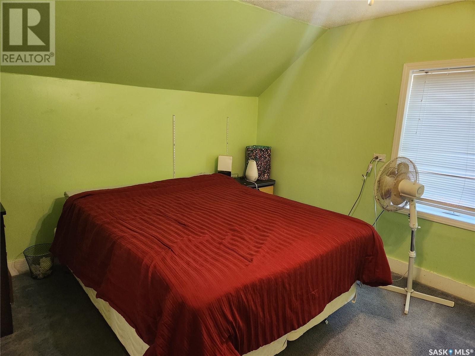 Photo 19 of 309 4th Street W, Nipawin SK