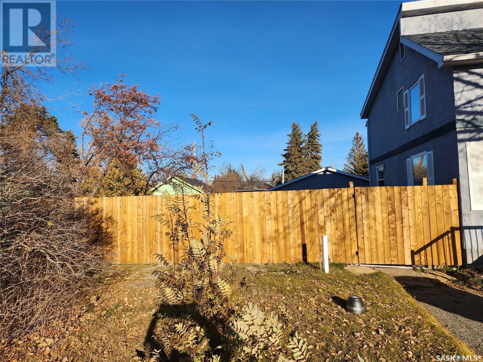 Photo 36 of 309 4th Street W, Nipawin SK