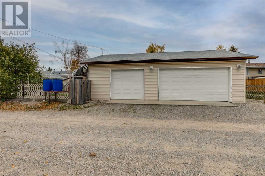 Single Family House Bungalow for Sale in  Blackthorn Crescent NE Thorncliffe Calgary 