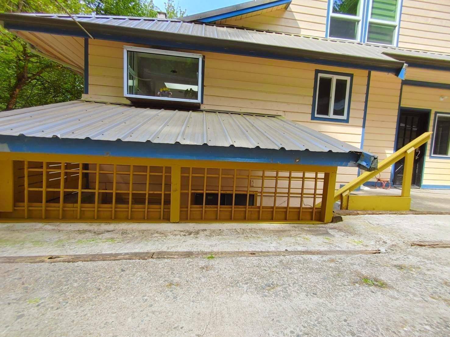 10216 HAYWARD STREET, Mission