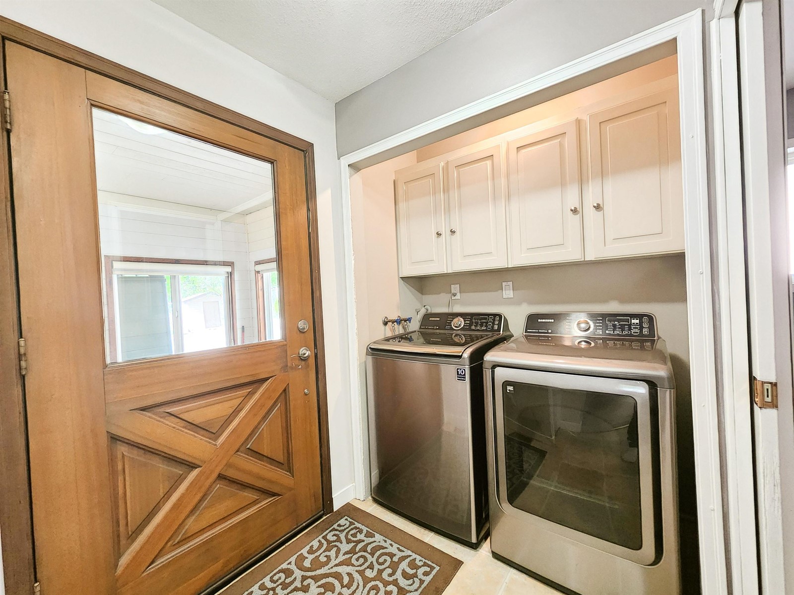 10216 HAYWARD STREET, Mission