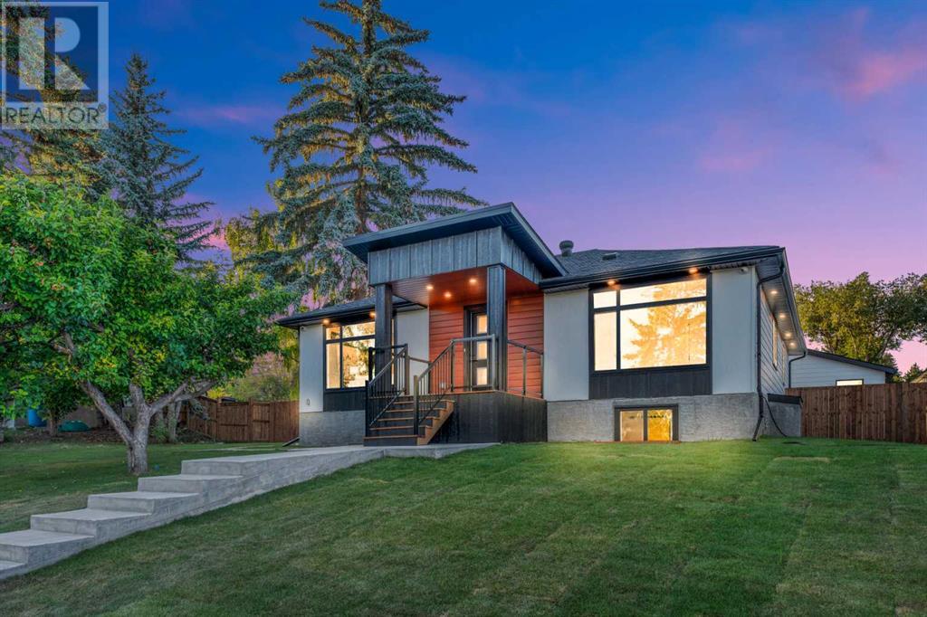 Single Family House Bungalow for Sale in  Silver Springs Road NW Silver Springs Calgary 