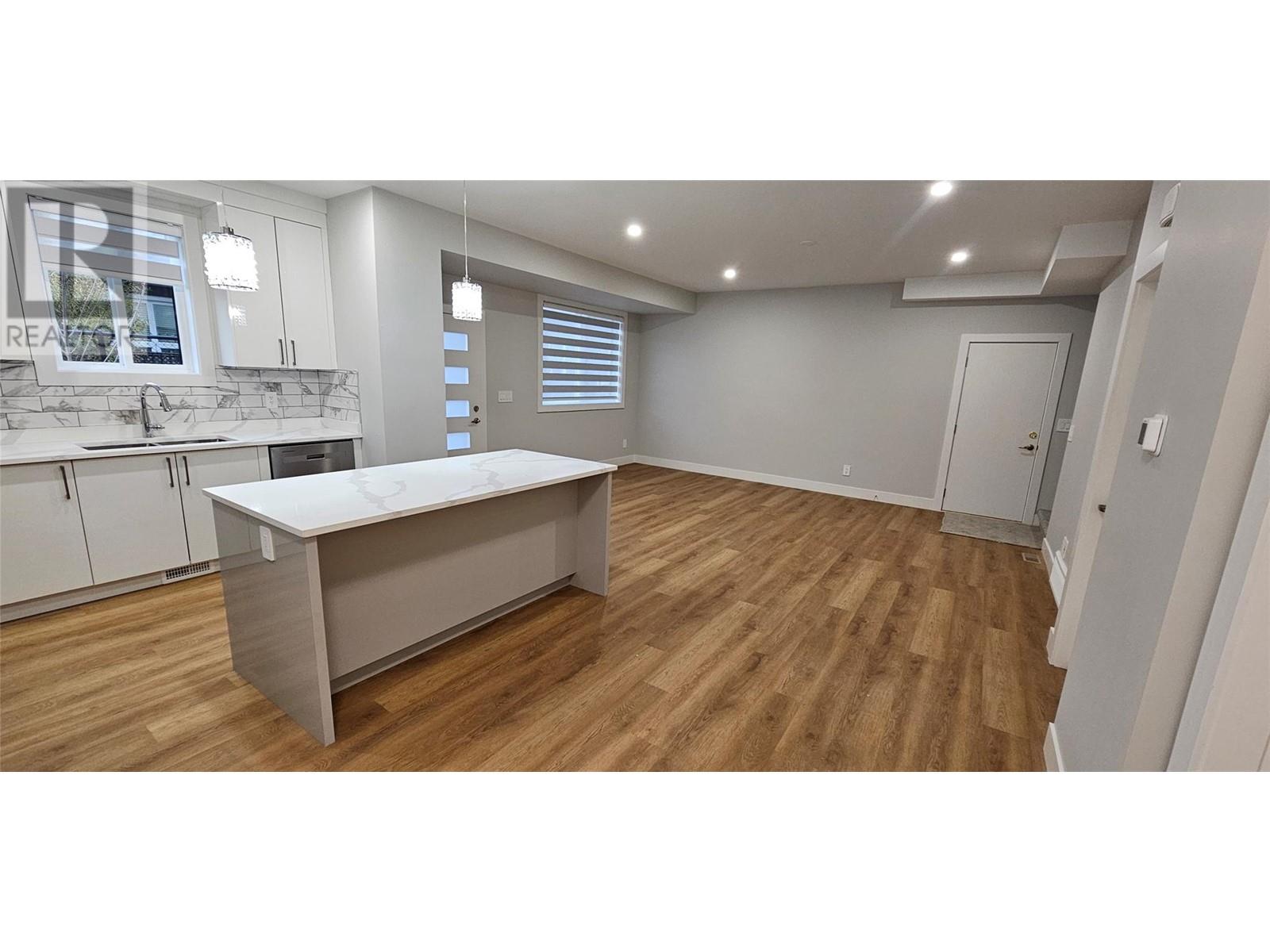 125 Calgary Avenue Unit# 105, Penticton