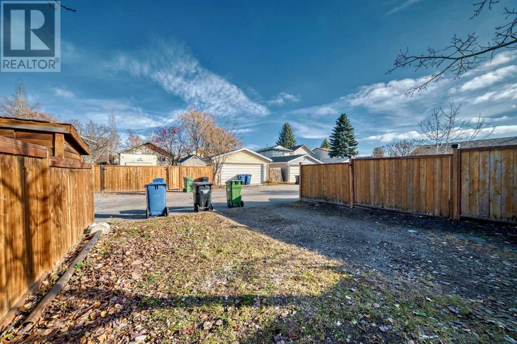 Single Family House 4 Level for Sale in  Riverbend Drive SE Riverbend Calgary 