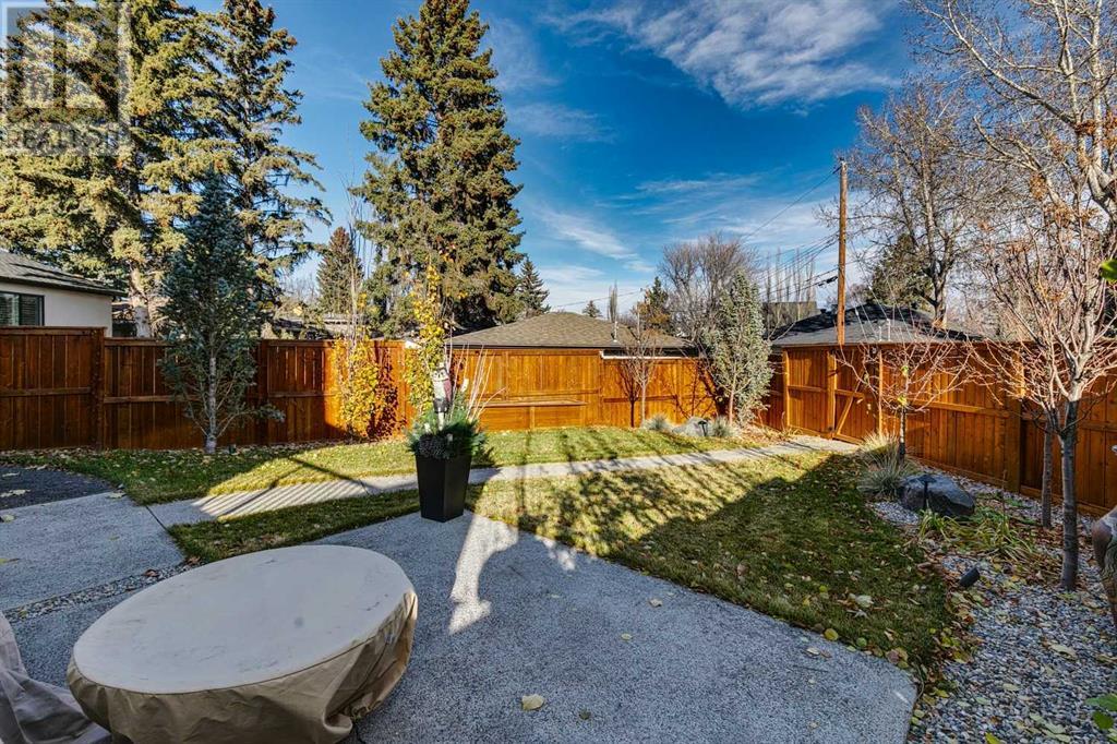 Single Family House for Sale in  Lissington Drive SW North Glenmore Park Calgary 