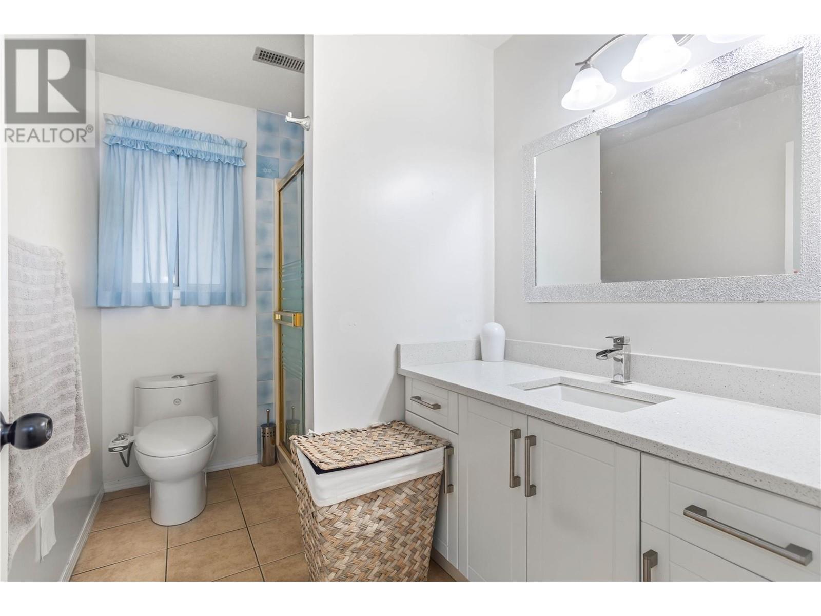  1730 Simpson Court, Kelowna