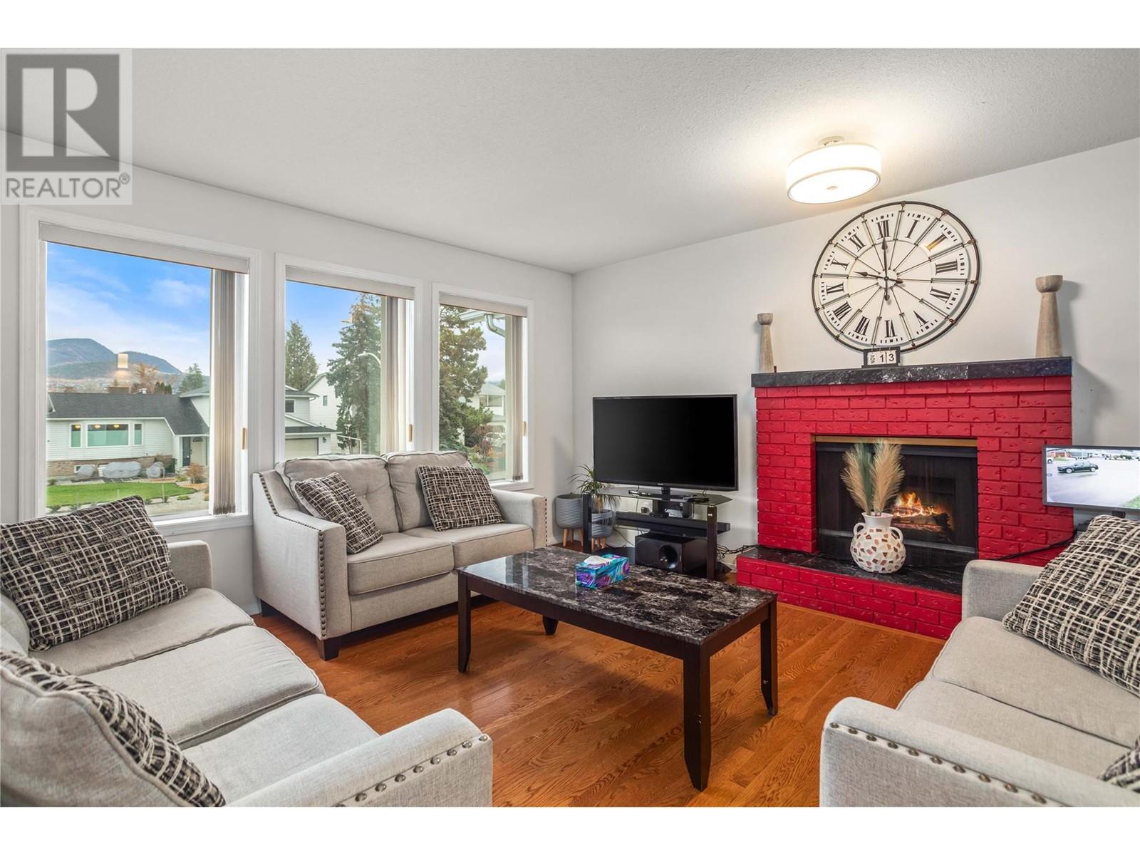  1730 Simpson Court, Kelowna