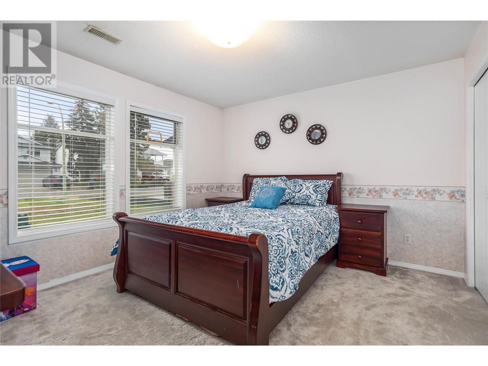  1730 Simpson Court, Kelowna