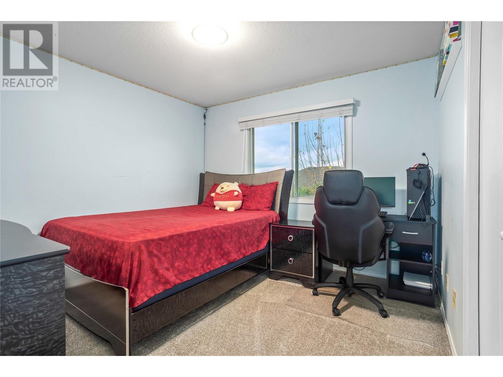  1730 Simpson Court, Kelowna