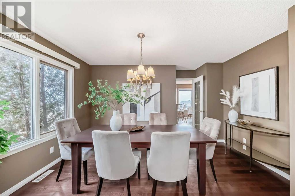 Single Family House for Sale in  Hawkbury Close NW Hawkwood Calgary 