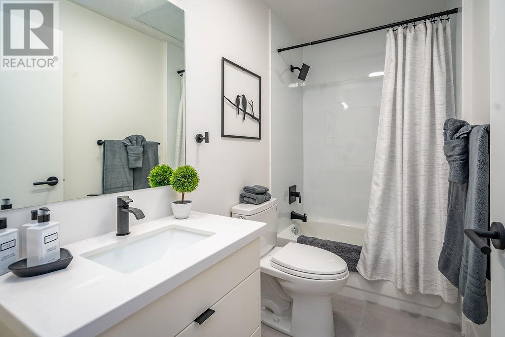 Photo 14 of 514 Victoria Street Unit 209, Nelson BC
