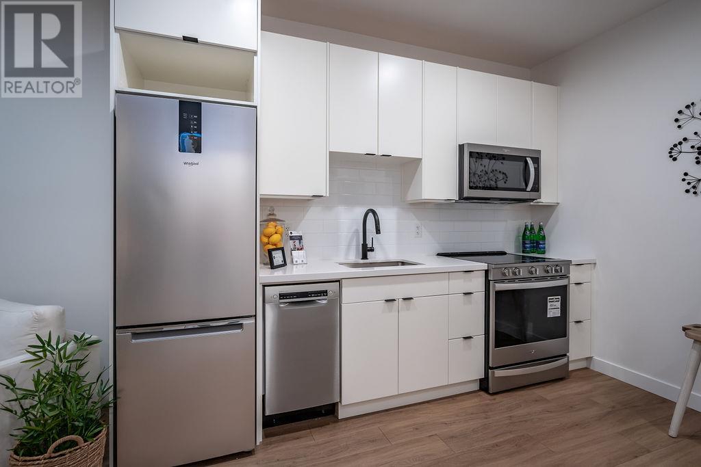 Photo 4 of 514 Victoria Street Unit 209, Nelson BC